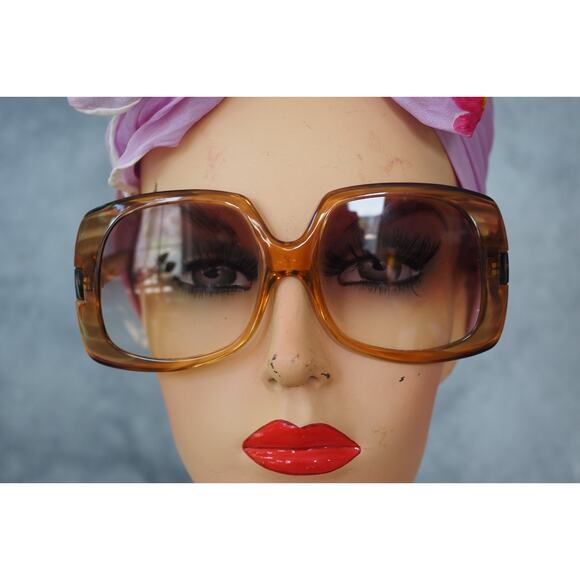 1970s Vintage Sunglasses Italy Glam Retro Grandma Chic Festival Oversized NOS main image 16